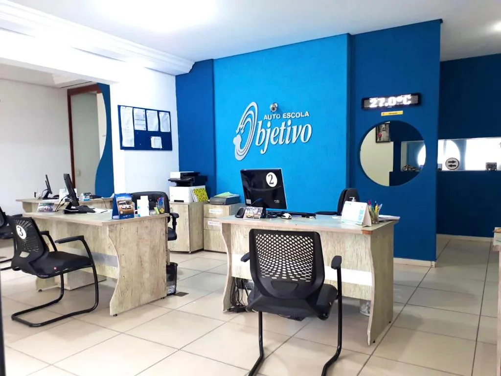 Recepção da Auto Moto Escola Objetivo em Caraguatatuba
